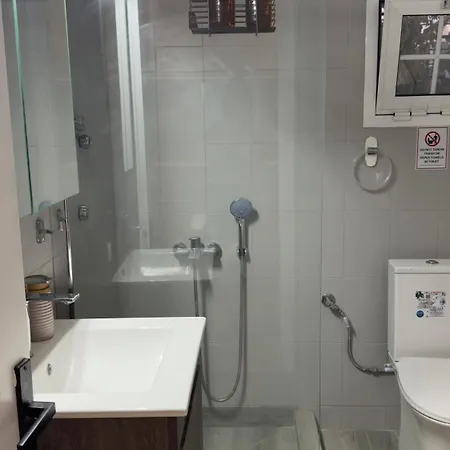 Sun Day Daire Paralía